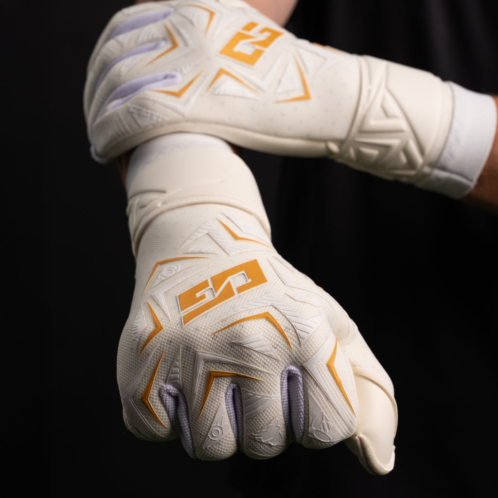 ONE GLOVE OG1 TYPE-G hanskat läheltä