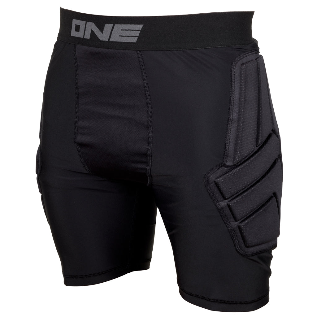 ONE GLOVE POWER ARMOUR SHORTS maalivahdin suojashortsit edestä katsottuna