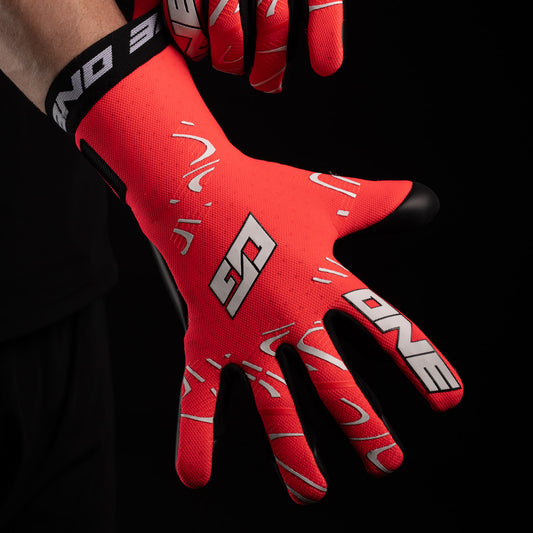 ONE GLOVE OG1 Doubters HYLA SL rystypuolen design ja suoja