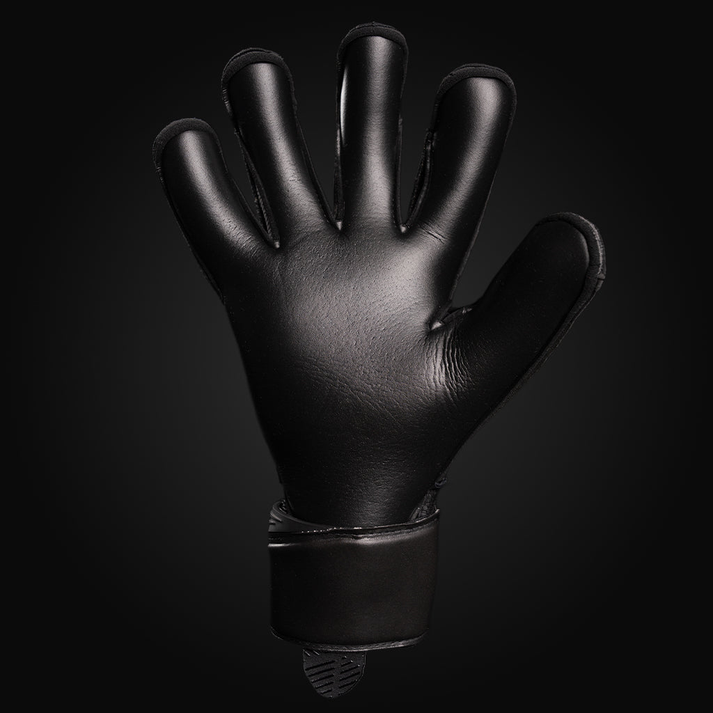 One Glove NXT Pro Contra Void Hyla musta maalivahdin hanskat