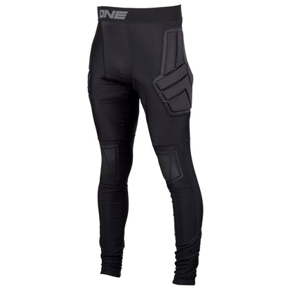 ONE GLOVE POWER ARMOUR TROUSERS maalivahdin suojahousut edestä katsottuna