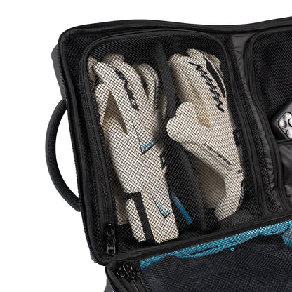 One Glove Goalkeeper maalivahdin laukku sisältää verkkotaskut