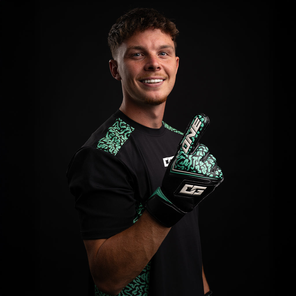 One Glove NXT Origin Mentality Monster musta vihreä maalivahdin hanskat